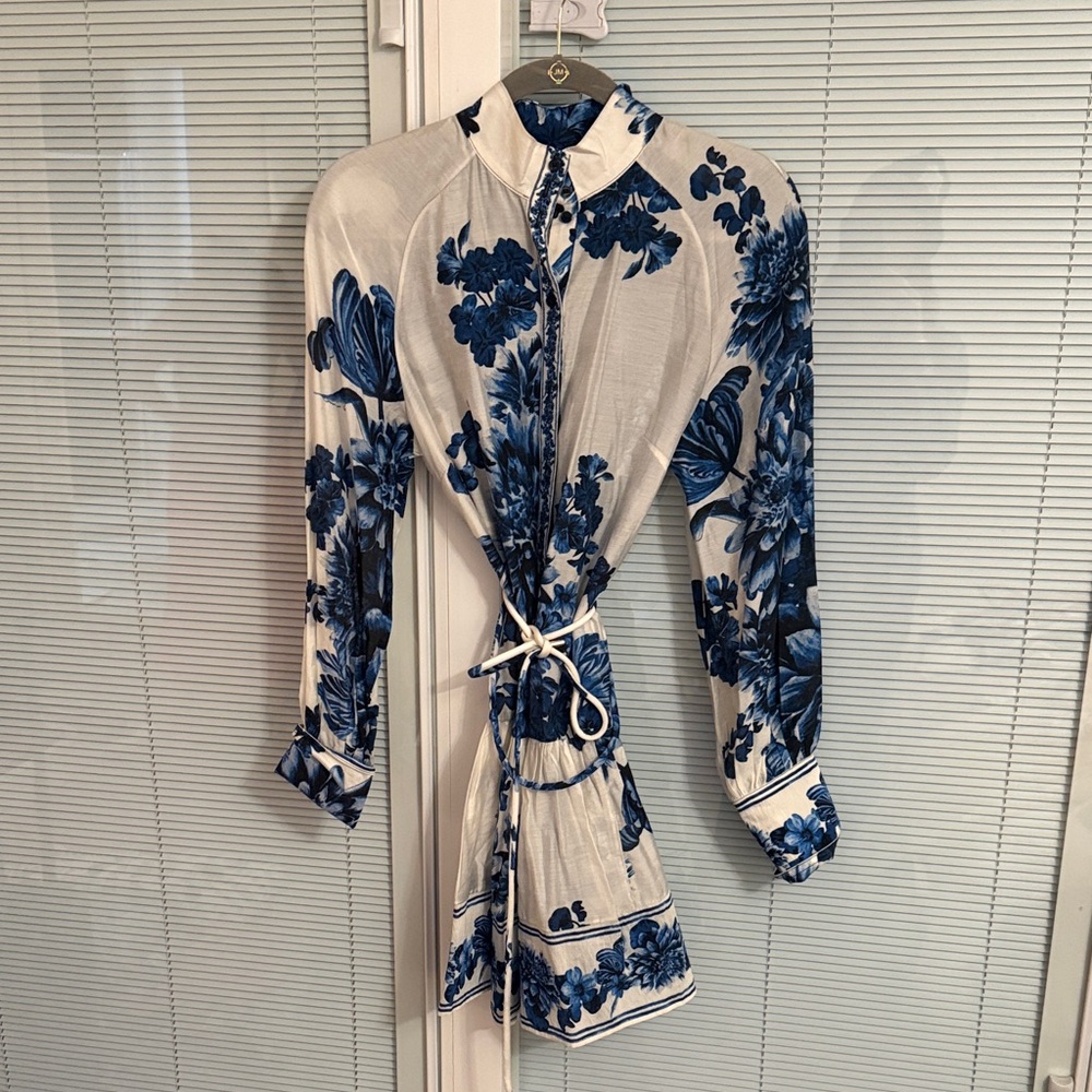 H&M Blue and White Floral Long Sleeve Dress